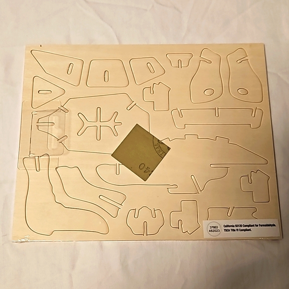 3 NWT Animal Puzzle Model Kits - Picture 10 of 10